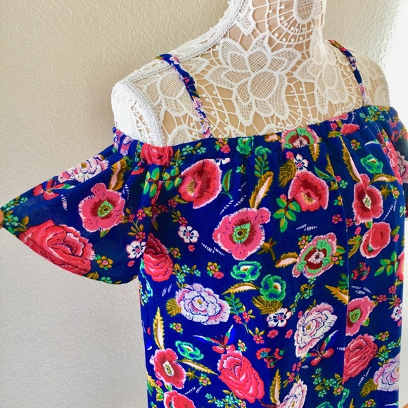 NWT || Boutique floral dress - Picture 3 of 8